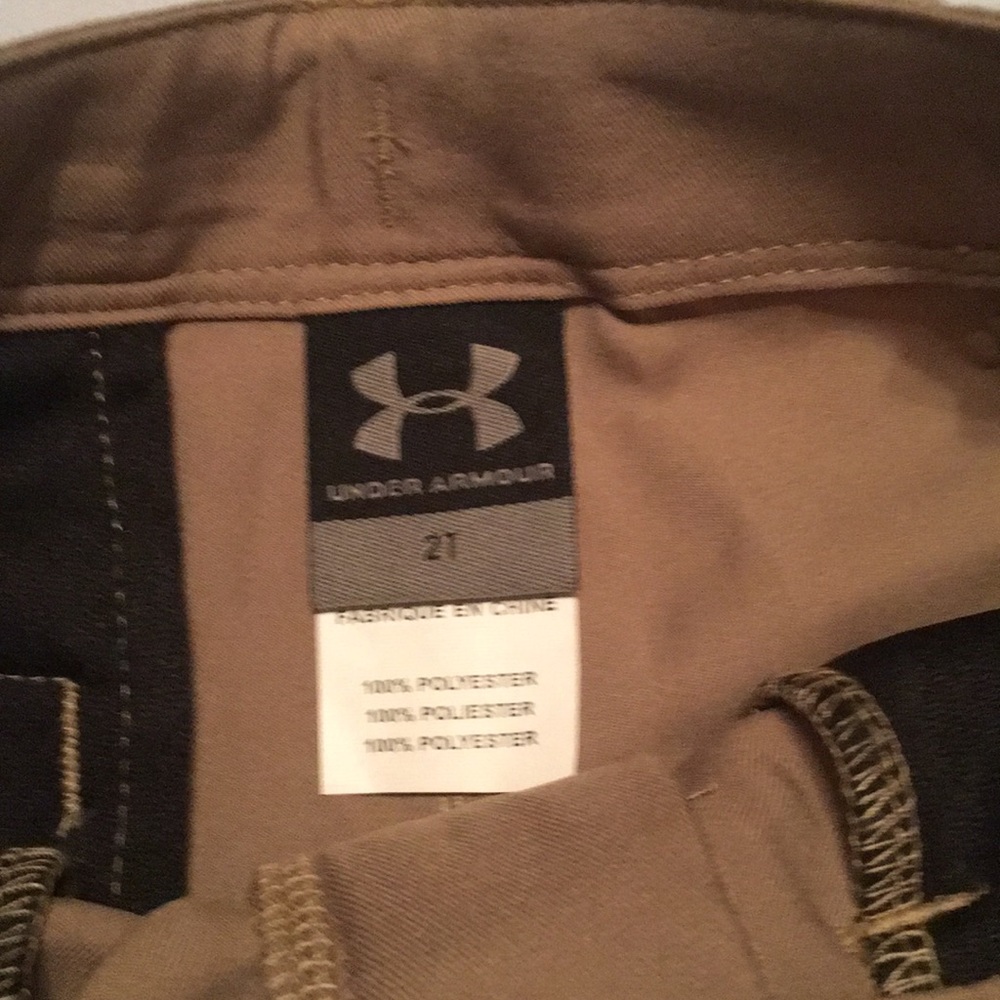 Under Armour heat gear tan shorts - Picture 4 of 4